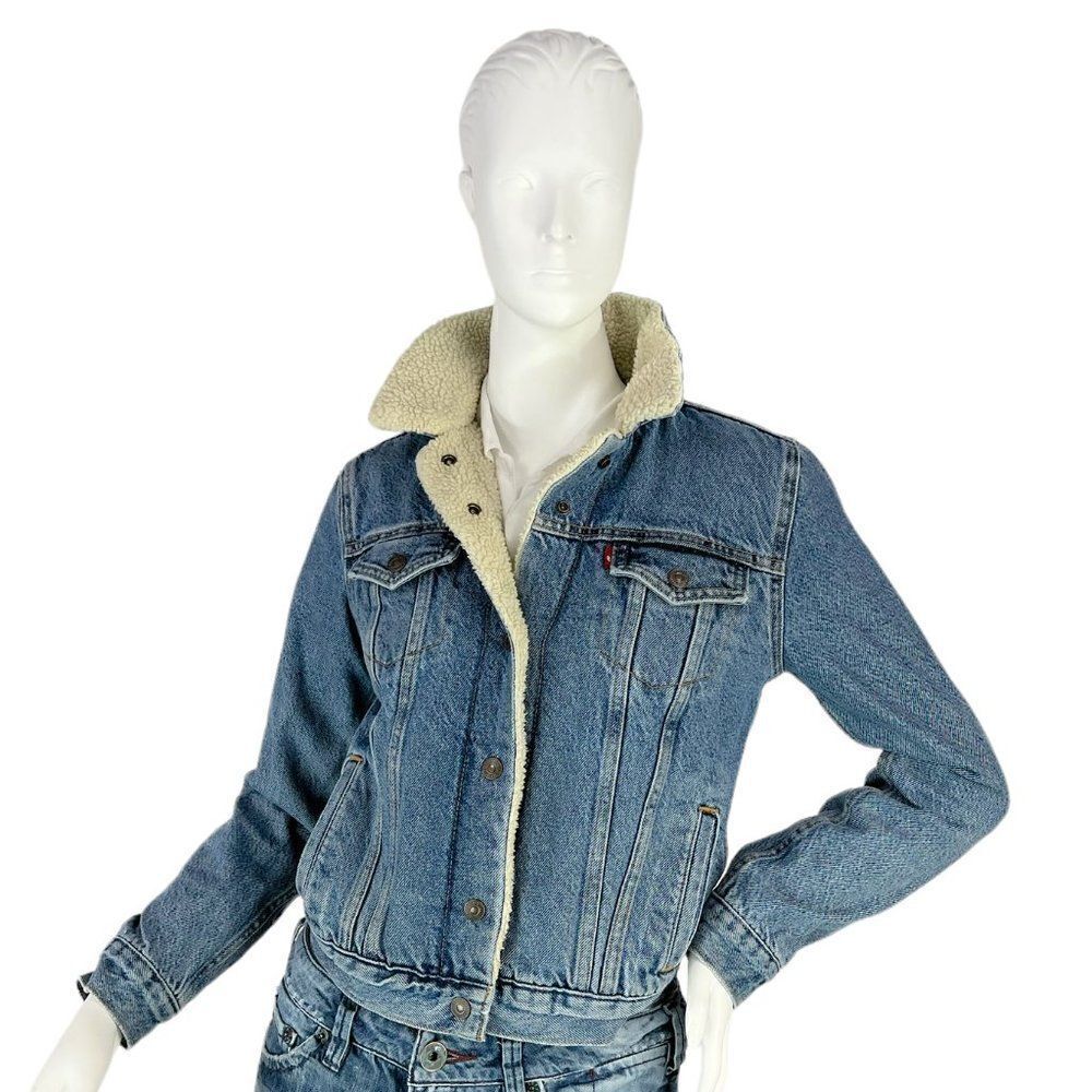 Levi’s Sherpa Blue Denim Insulated Trucker Jean Jacket Size XS